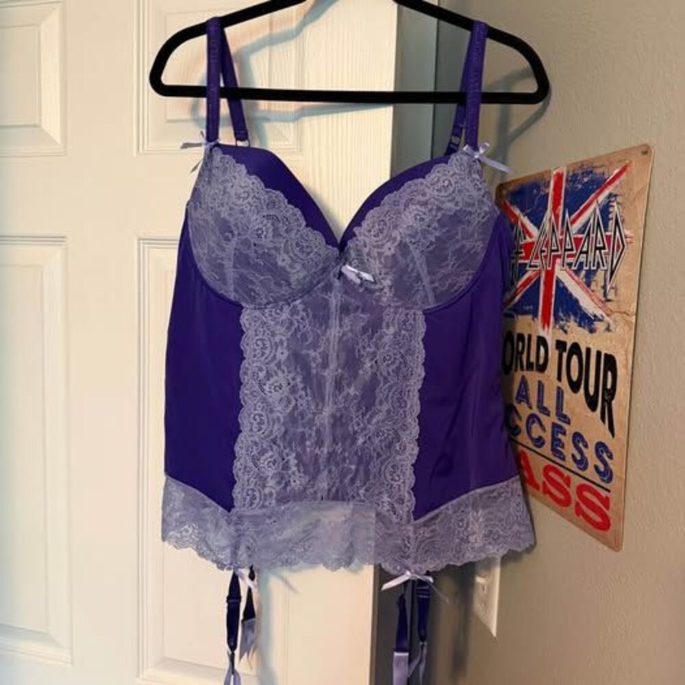 Oh Lala Cheri Paris Vintage Purple Lace Bustier Corset Top - 3X - AS IS
Stunn